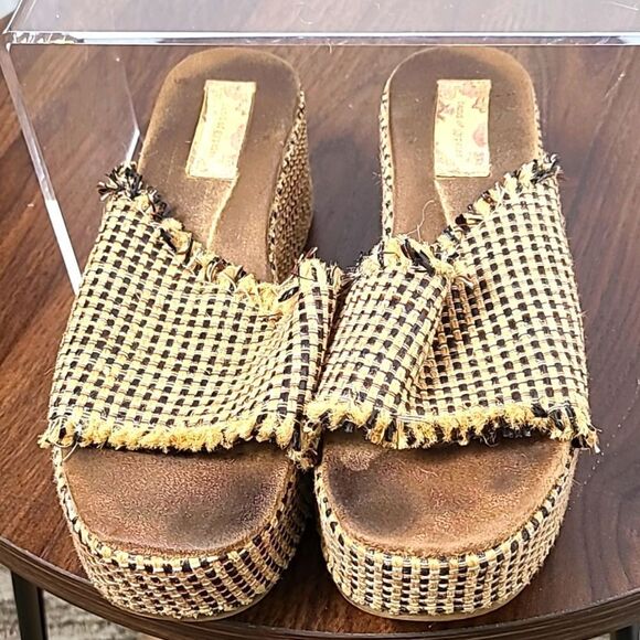Band of Gypsies Slip-on Wedges, Black & Tan Jute Fabric, Size 7 Shoes - Picture 8 of 9